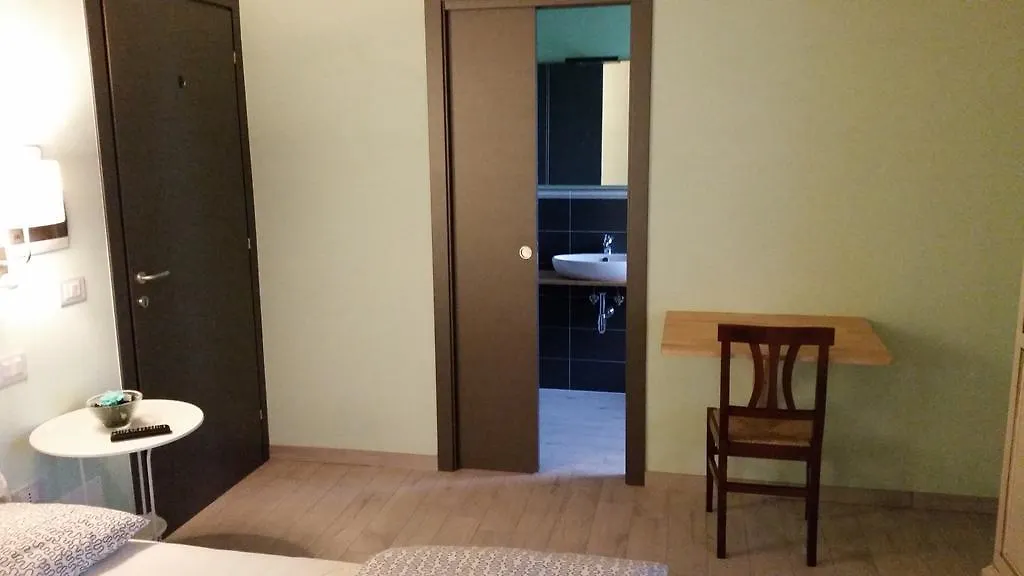 B&B Ai Prati Lesignana 0*,